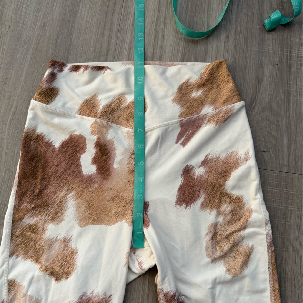 WeWoreWhat Brown and White Patterned Leggings - Picture 6 of 9